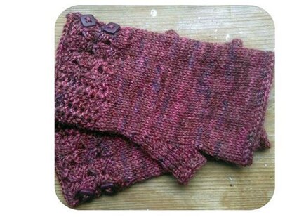 Lydia Scarf and Mitts