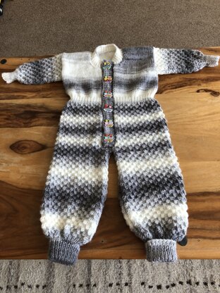 Knitted gifts for new baby boy (3)