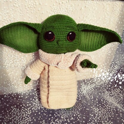 Baby Yoda crochet pattern, Amigurumi Yoda (Deutsch, English, Français)