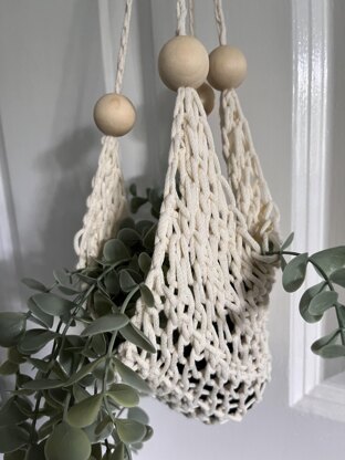 Lace Knit Hanging Planter