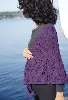 Flame Tree Shawl in Cascade Yarns Aegean Tweed - DK642 - Downloadable PDF