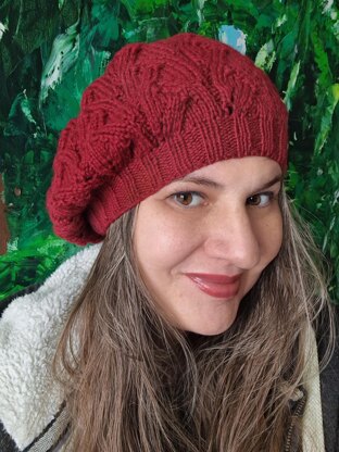 Compass Arrow Beret