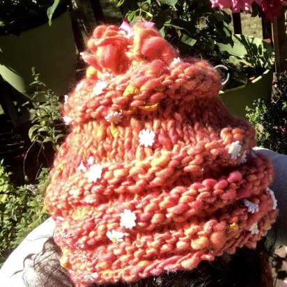 Daisy Chain Hat