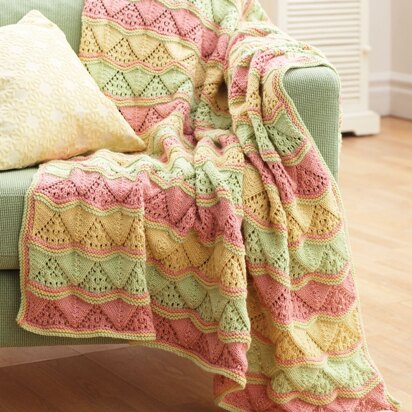 Lacy Waves Afghan in Bernat Super Value - knitting pattern