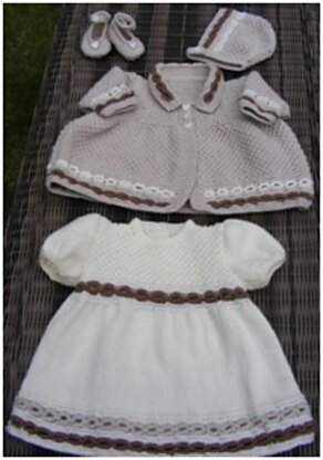 Fudgecake Baby Outfit