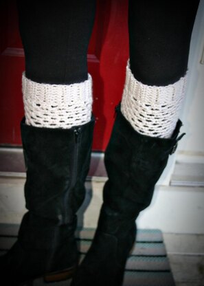 Fishnet Boot Cuffs