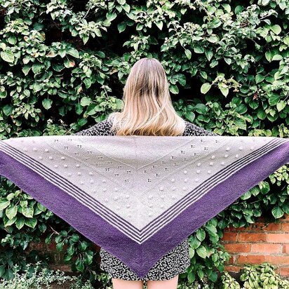 Berry Bright Shawl in Lion Brand Nature's Choice Organic Cotton- L0551, Knitting Patterns