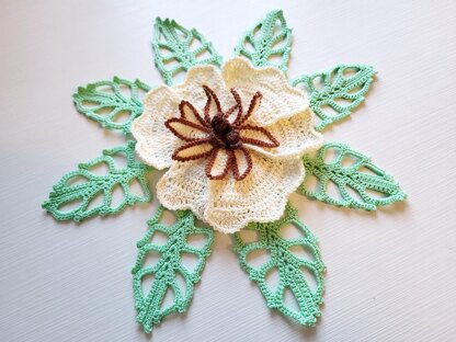 3D flower and openwork leaf pattern