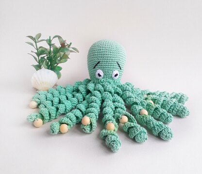 Оctopus rattle teether