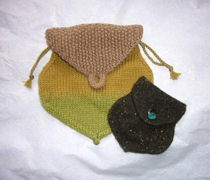 Acorn purse