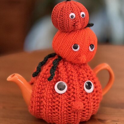 Balancing Pumpkins for a 2 cup tea pot