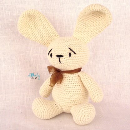 White Long Ear Bunny Amigurumi Crochet Pattern