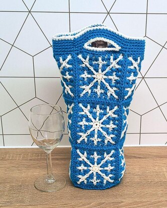 Snowfall Wine Cozy