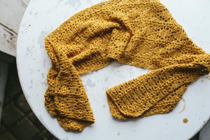 Crochet Yeah! by Joanne Scrace and Kat Goldin