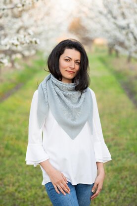 Srebrina Shawl