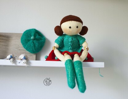 Doll Samanta ( beads jointed) knitted flat