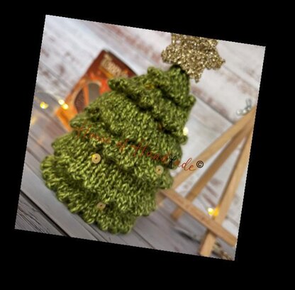 Light-up Christmas Tree Chocolate Orange Cover Knitting Pattern