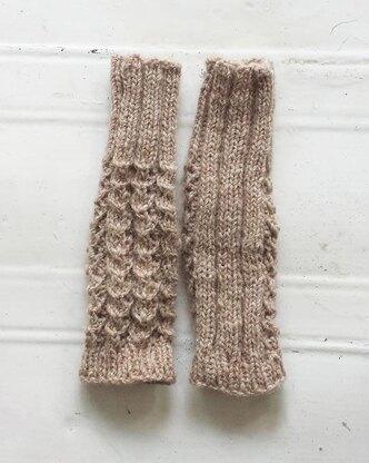 Rhea Wrist Warmers