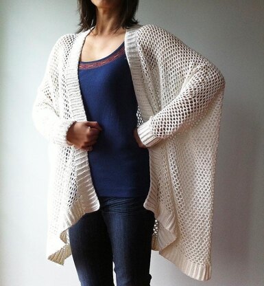 Angela - easy trendy cardigan (crochet)