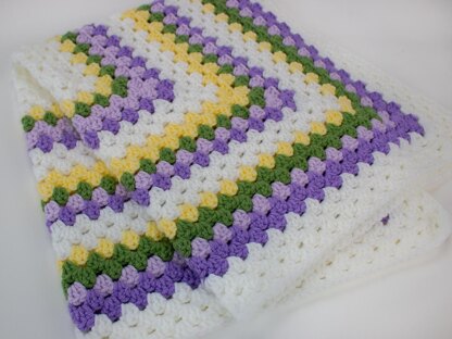 Buttercup Infinity Granny Rectangle Crochet Blanket