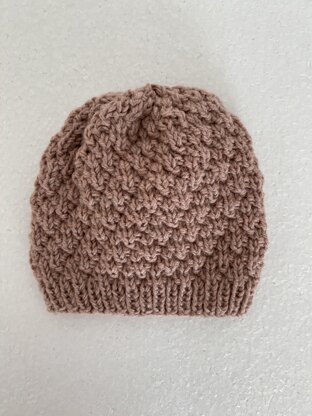 Baby beanie hat, easy pattern