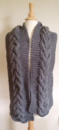 Horseshoe Cable Chunky Scarf