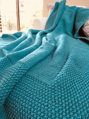 Easy Knitted Blanket