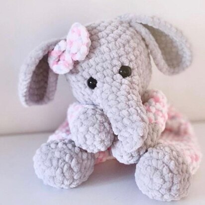 Layla the elephant Lovey