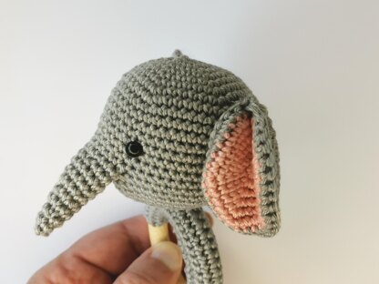 Elephant rattle