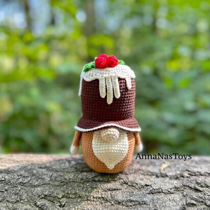 Christmas pudding gnome