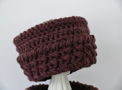 Chunky Hat and Infinity Cowl Scarf Girls Ladies