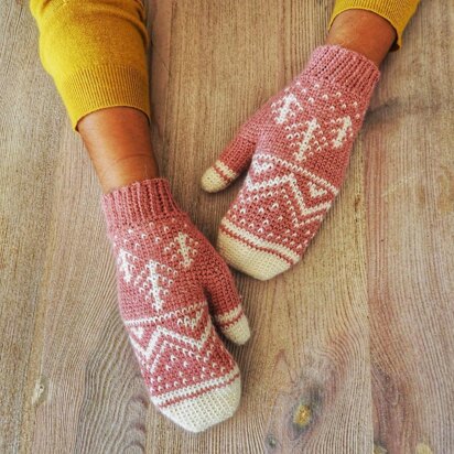 Winter Mountain Mittens