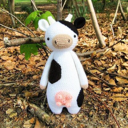 Cow with Udders Crochet Amigurumi Pattern