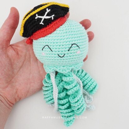 Jellyfish Amigurumi