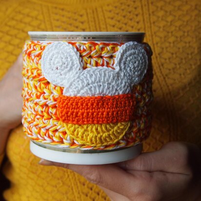 Mickey Mouse Coffee Cozy :: Free Crochet Pattern