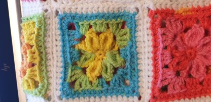 Starburst Granny Square Throw (US)