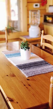 Farmhouse Table Runner