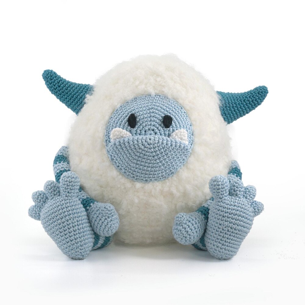 How to crochet with fluffy yarn - DIY Fluffies Amigurumi crochet