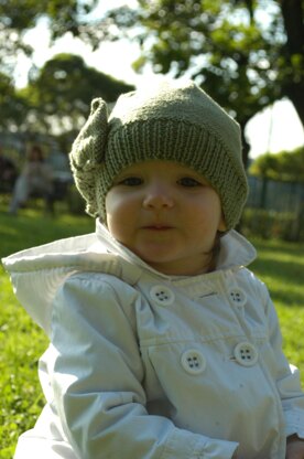 Girl hat with bow