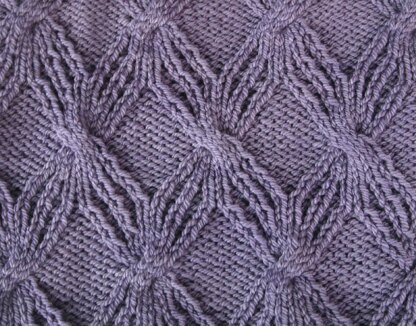 Interlaced Cowl