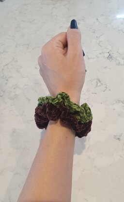 Velvet Scrunchies (Plum)