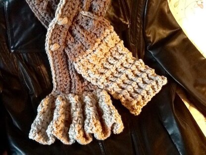 Chantilly Crocheted Scarf