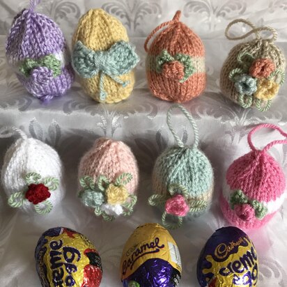 EASTER TREE EGGS HOME DECOR CHOCOLATE EGG COVER KNITTING PATTERN