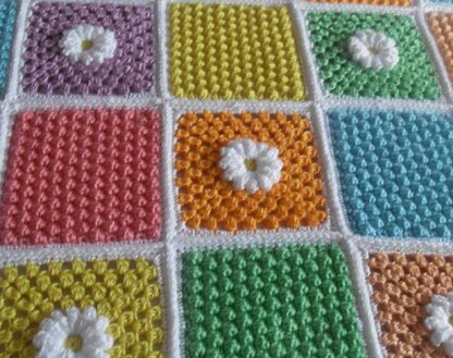 Daisy Cluster Squares Lap Blanket