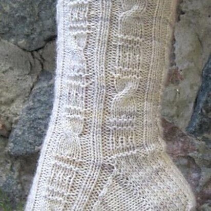 Grecian Columns Socks - knitting pattern