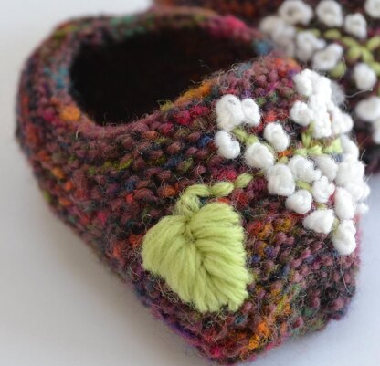 Baby Bee Shoe