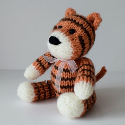 Tickles the Tiger - knitting pattern