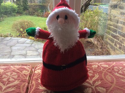 Santa tea cosy