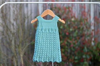 P41 Baby's Dress