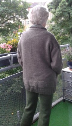 RAVANUSA, chunky woollen sweater